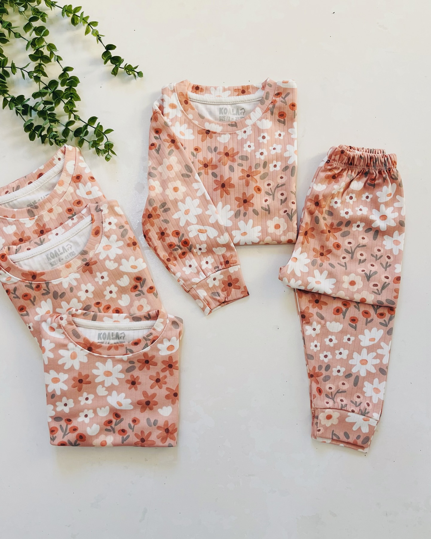 ست بلوز شلوار دخترانه گل گلی